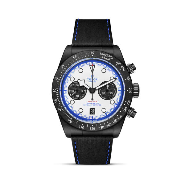 Black Bay Chrono Carbon 25 42 mm chronographe automatique en Carbone